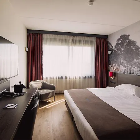 Bastion Zuid 3*